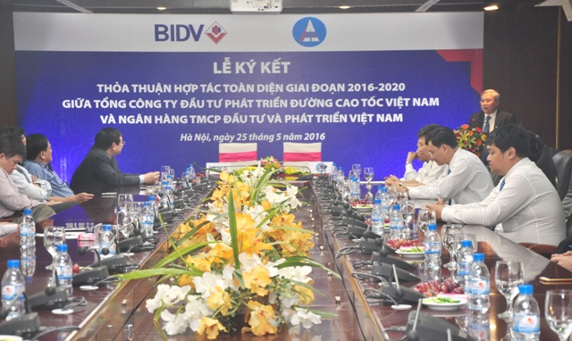 hợp tác toàn diện giữa Ngân hàng TMCP Đầu tư và Phát triển Việt Nam và Tổng Công ty đầu tư phát triển đường cao tốc Việt Nam